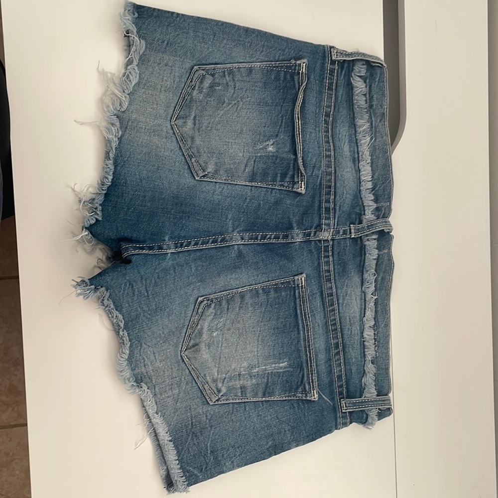 Gilden intent short size 27